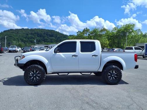 2011 Nissan Frontier SV