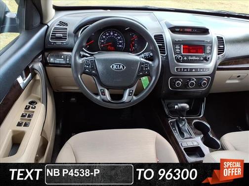 2015 Kia Sorento LX