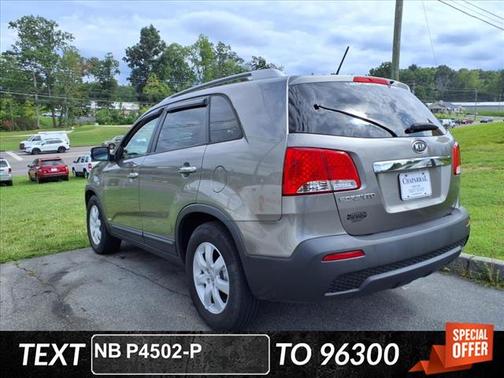 2012 Kia Sorento LX