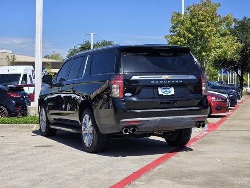 2021 Chevrolet Suburban High Country