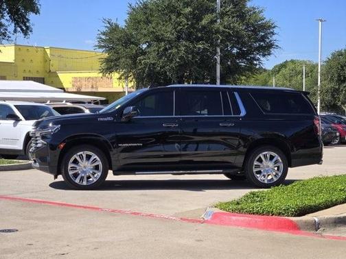 2021 Chevrolet Suburban High Country