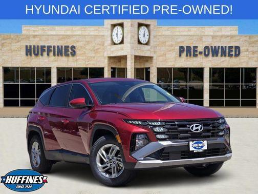Red 2025 Hyundai TUCSON SE