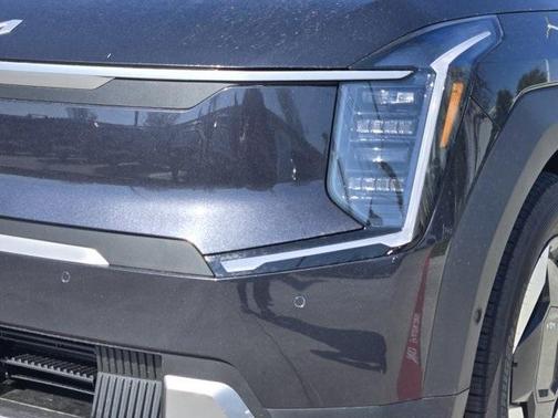 2026 Kia EV9 Wind