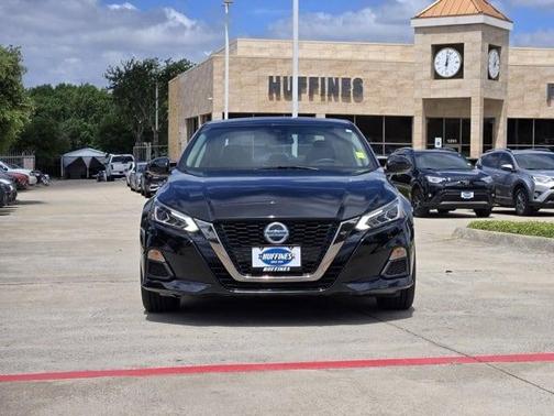 2021 Nissan Altima 2.5 SR