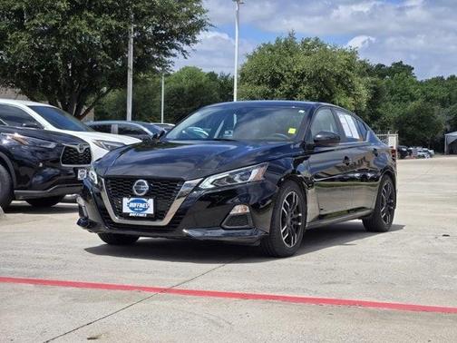 2021 Nissan Altima 2.5 SR