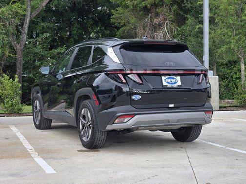 Phantom Black 2025 Hyundai TUCSON SEL Convenience