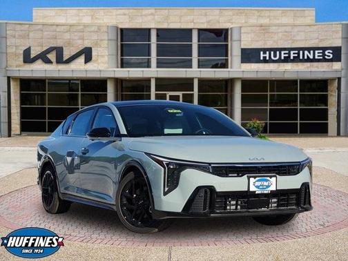 2025 Kia K4 GT-Line Turbo