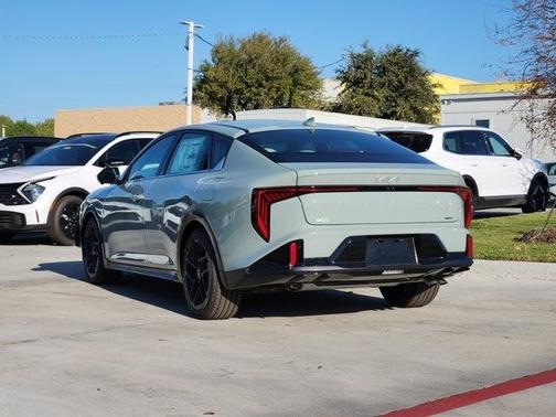 2025 Kia K4 GT-Line Turbo