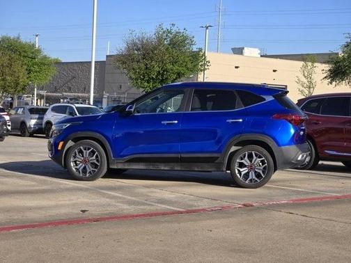 2022 Kia Seltos SX