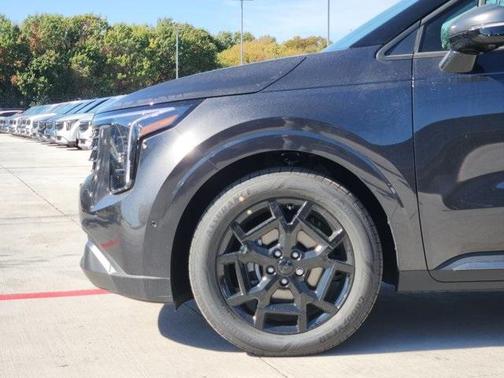 2026 Kia Carnival SX