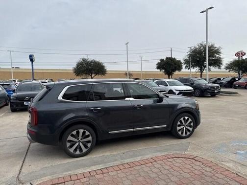 2021 Kia Telluride S