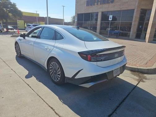 2024 Hyundai SONATA Hybrid Limited