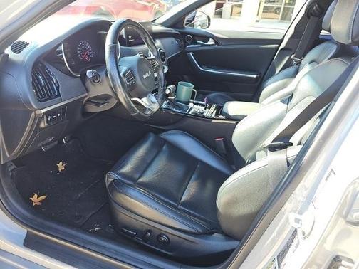 2022 Kia Stinger GT-Line