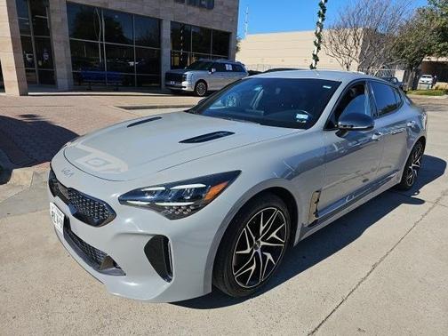 2022 Kia Stinger GT-Line