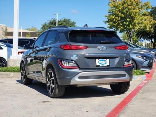 2023 Hyundai KONA Limited