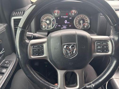 Brilliant Black Crystal Pearlcoat 2016 RAM 1500 Longhorn