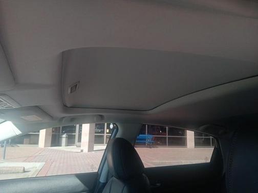 2022 Honda Insight Touring