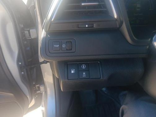 2022 Honda Insight Touring