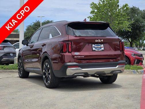 Red 2025 Kia Sorento SX
