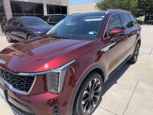 Red 2025 Kia Sorento SX