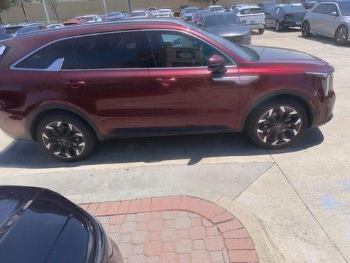 Red 2025 Kia Sorento SX