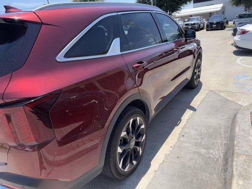 Red 2025 Kia Sorento SX