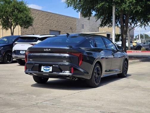 2025 Kia K4 GT-Line Turbo
