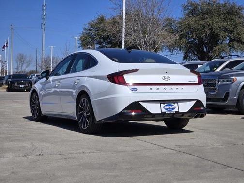 2023 Hyundai SONATA Limited