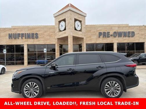 2021 Toyota Highlander Hybrid Platinum