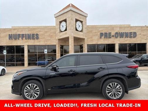 2021 Toyota Highlander Hybrid Platinum
