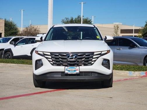 2024 Hyundai TUCSON SE