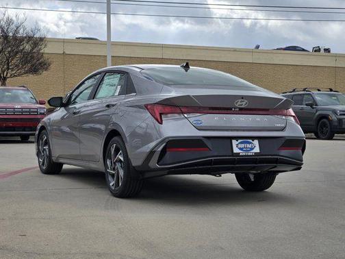 2026 Hyundai ELANTRA Limited