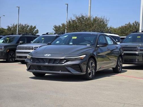 2025 Hyundai ELANTRA HEV SEL Sport