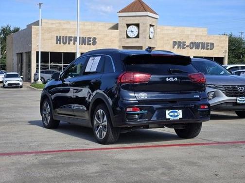 2022 Kia Niro EV EX Premium
