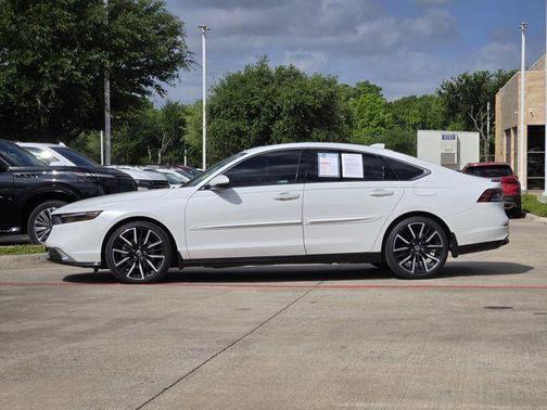 2023 Honda Accord Hybrid Touring