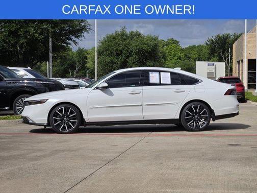 Platinum White Pearl 2023 Honda Accord Hybrid Touring