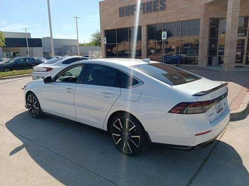 2023 Honda Accord Hybrid Touring