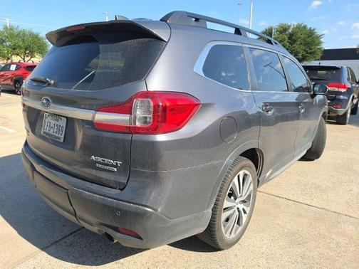 Magnetite Gray Metallic 2019 Subaru Ascent Limited 7-Passenger