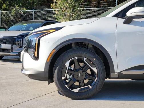 2026 Kia Sportage Hybrid S