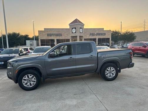 Gun Metallic 2023 Nissan Frontier SV