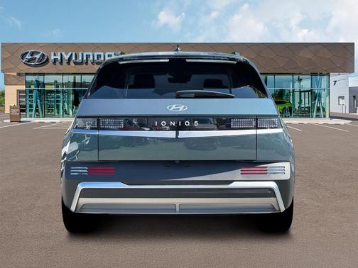 2025 Hyundai IONIQ 5 SEL
