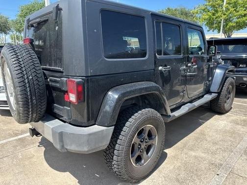 2010 Jeep Wrangler Unlimited Sahara