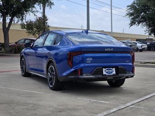 2025 Kia K4 GT-Line