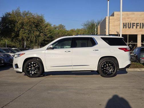 2021 Chevrolet Traverse Premier