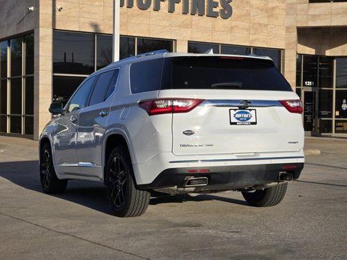 2021 Chevrolet Traverse Premier