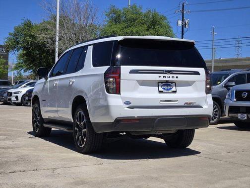Summit White 2022 Chevrolet Tahoe RST