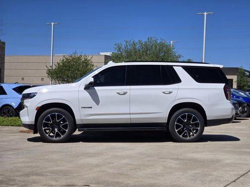 Summit White 2022 Chevrolet Tahoe RST