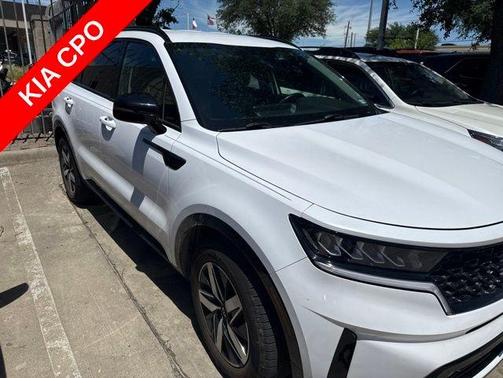Glacial White Pearl 2021 Kia Sorento EX