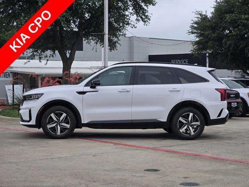 White Pearl 2021 Kia Sorento EX