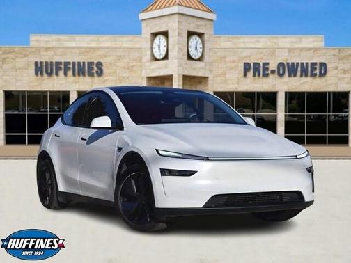 2026 Tesla Model Y Long Range